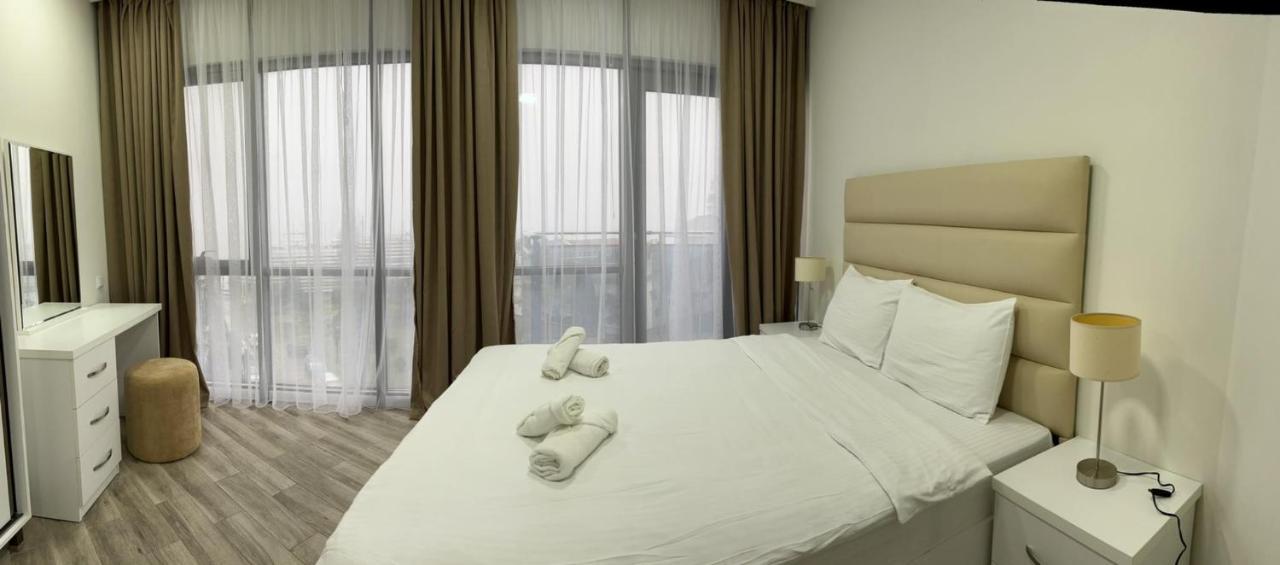 Holiday Premium Apartments Батуми Екстериор снимка